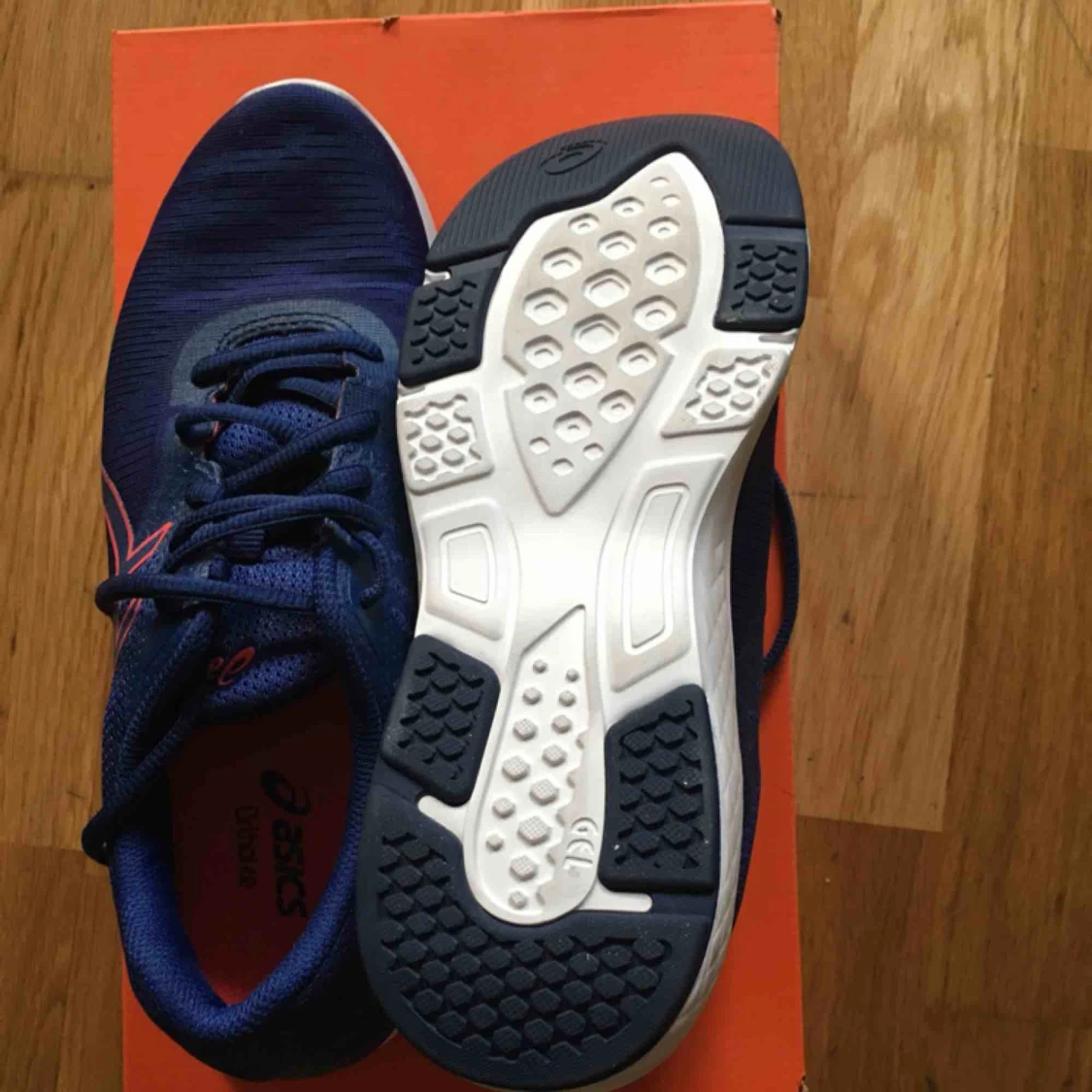 Asics löparskor stl40 - 91