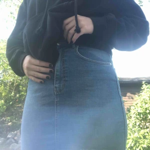  - Blå jeanskjol från zara💙💙💙💙