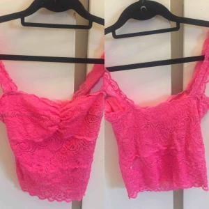  - Neonrosa spetstopp från Bubbleroom, använd 2-3 gånger.