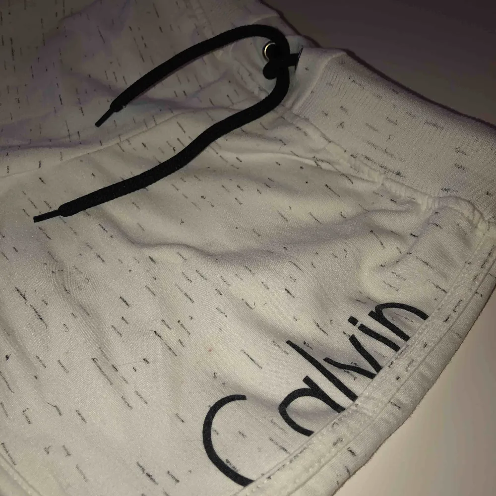 mjukisshorts från Calvin Klein, super sköna!. Shorts.