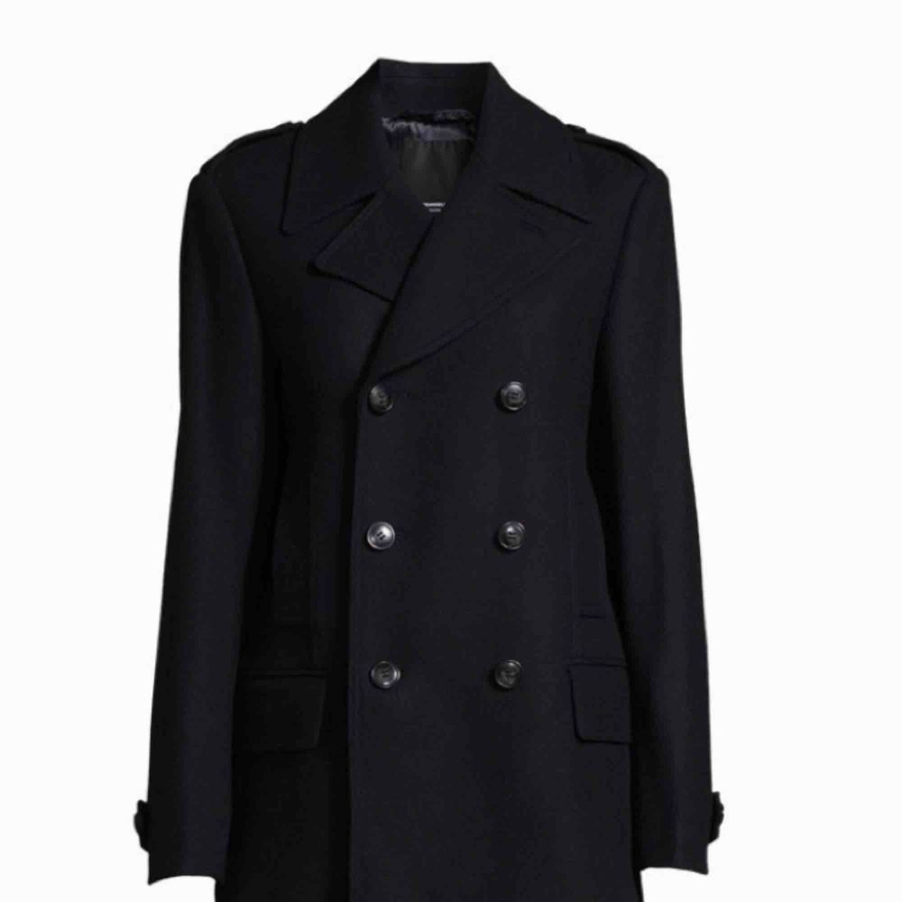Very fashionable wool jacket that will keep you warm  Original pris 3100kr. Jackor.