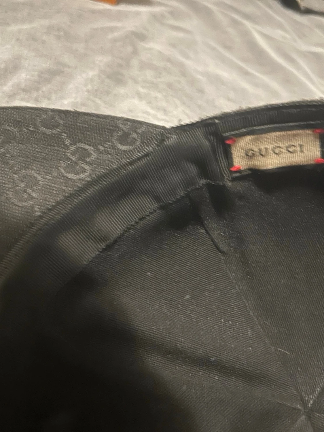 Svart keps från Gucci med monogram - 3