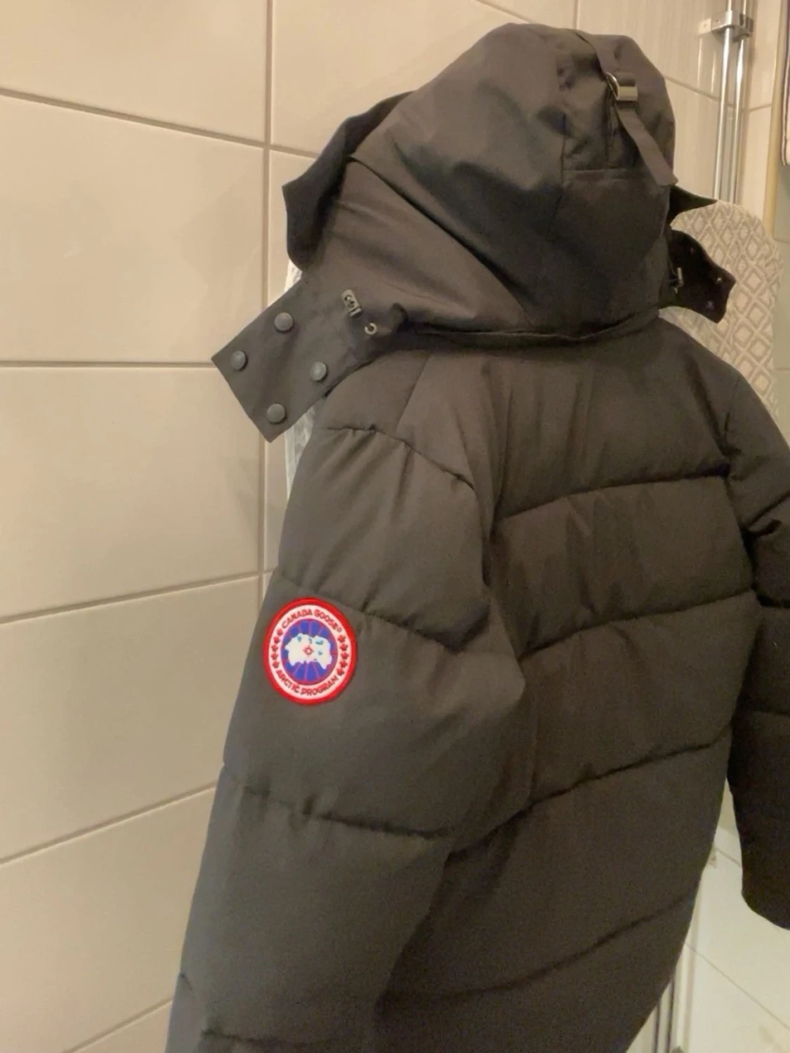 Svart dunjacka från Canada Goose - 3