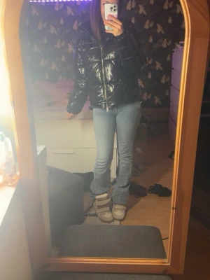 True religion jeans - Vet inte storleken men den är 164 lång och är typ XS