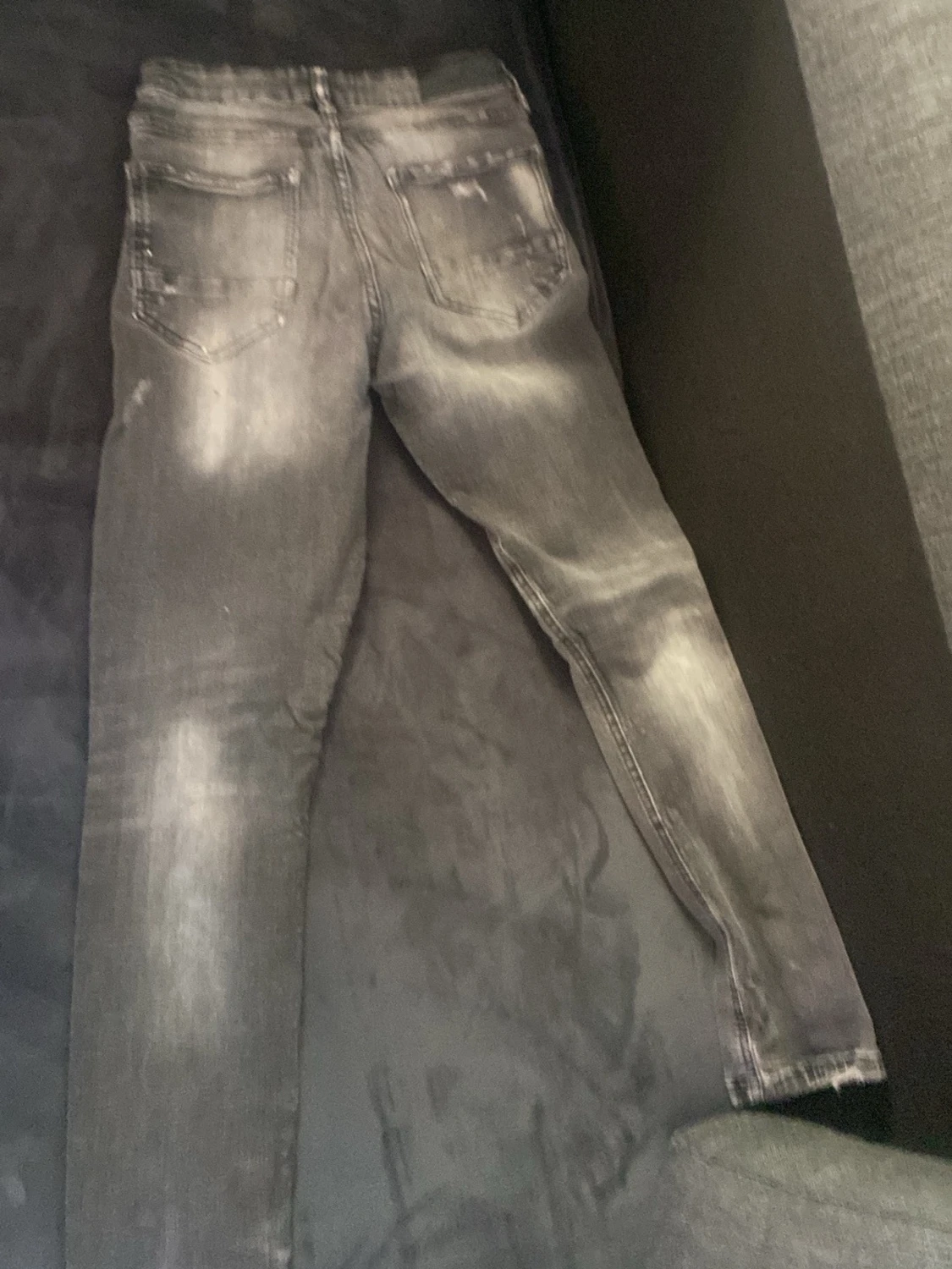 Grå slitna skinny jeans - 1