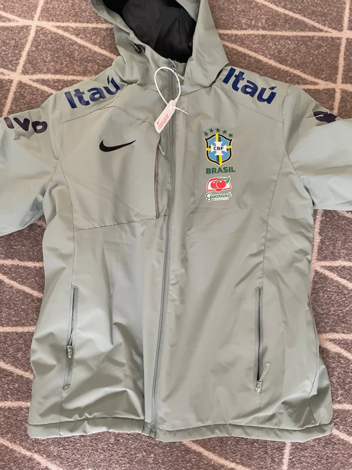 Nike - 1