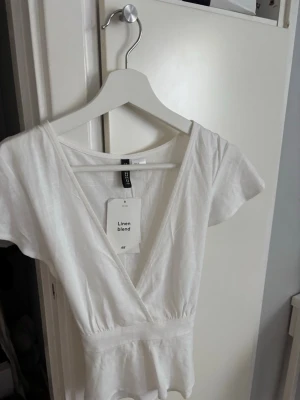 Topp - Söt topp me prislapp kvar 🥰
