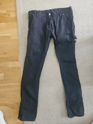 Carhartt - Cargo i mer slimmad modell
