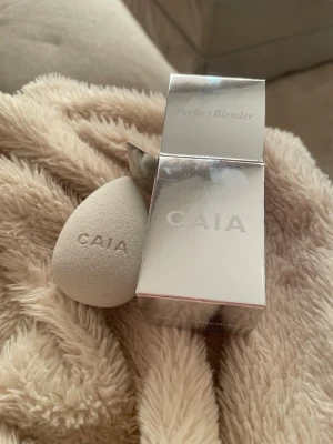Beauty blender CAIA  - Oanvänd nypris 95kr