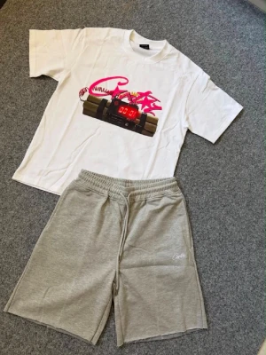 Corteiz white and gray summer set -  used, in great condition. Ask DM for more questions and follow insta to join our giveaways!