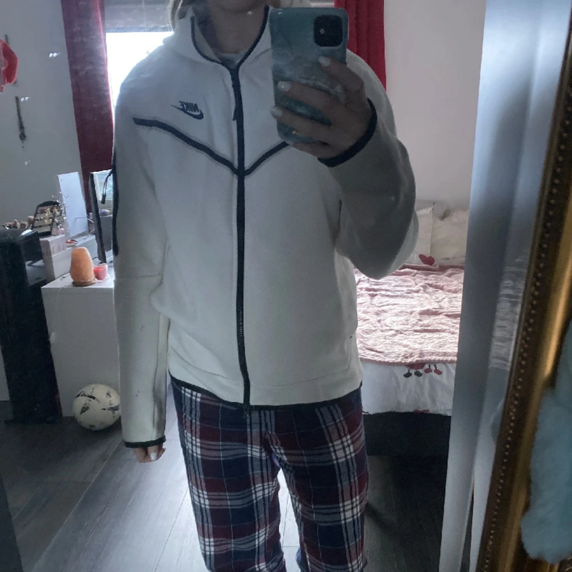 nike tech