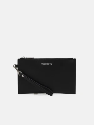 Svart kuvertväska från Valentino - Svart clutch / kuvärtväska från valentino. Köpt på Zalando för 699kr. Silver detaljer. Lite sliten på det silvriga. Annars precis som ny. Jätte snygg