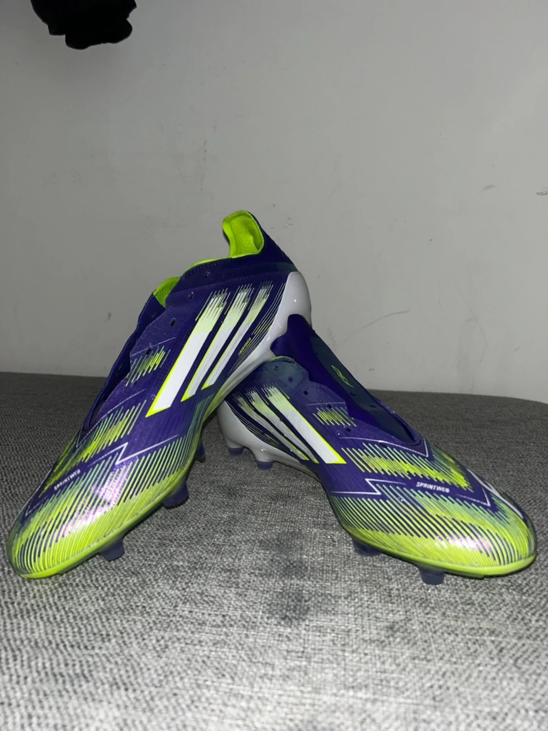 Adidas F50 lila och limegröna fotbollsskor - 5