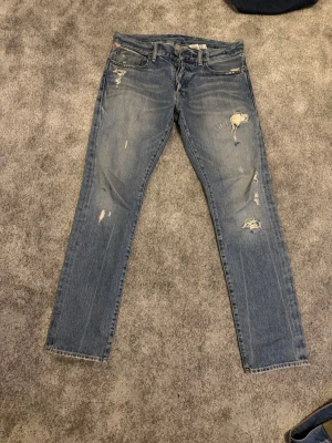 Ralph Lauren jeans  - Ett par snygga Ralph Lauren jeans som inte har gått så mycket till användning. Men har inga defekter 