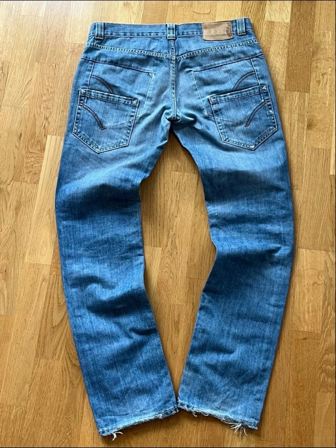 Blåa jeans från Dondup  - 1