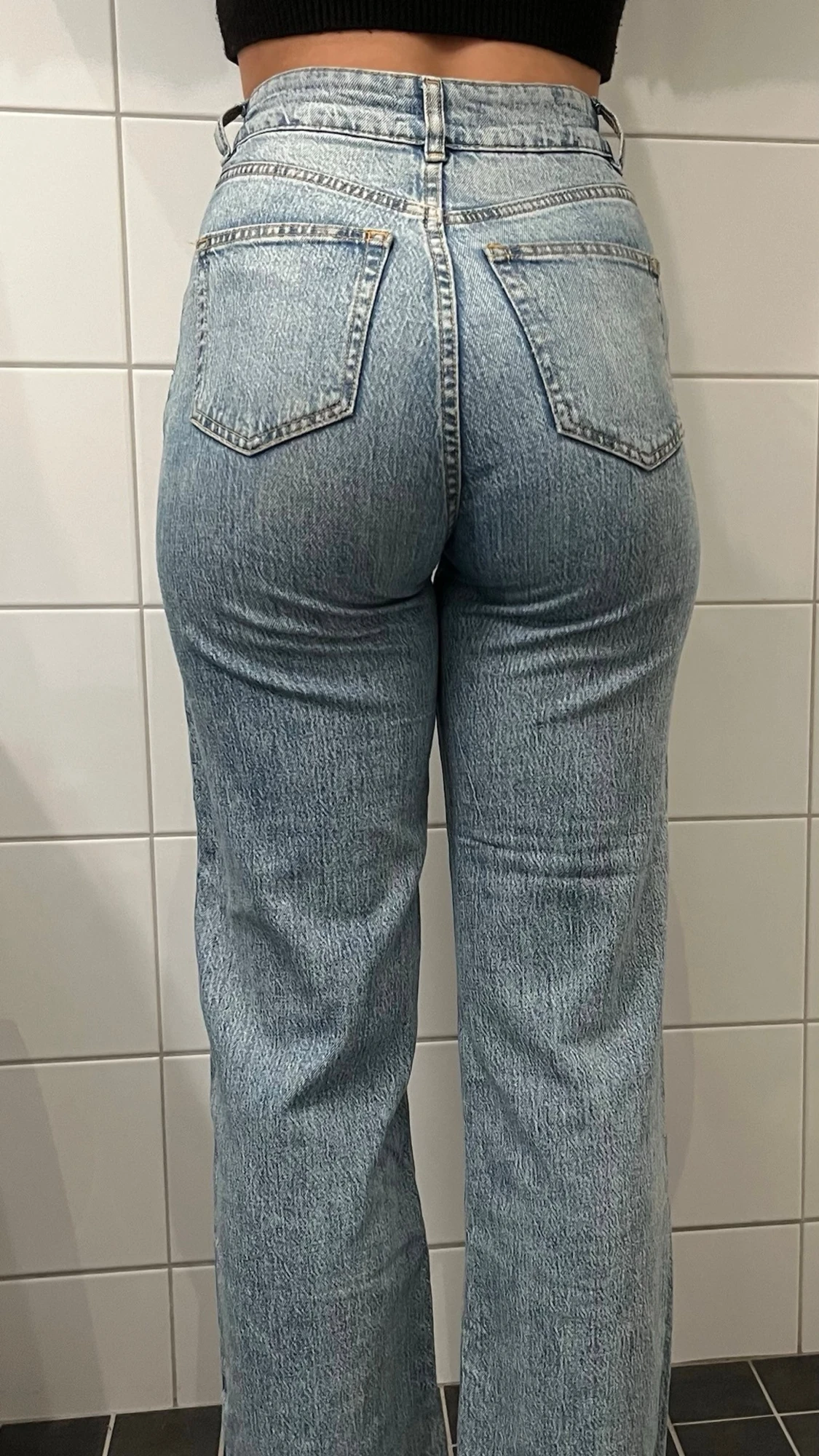 Blå raka jeans med hög midja - 1