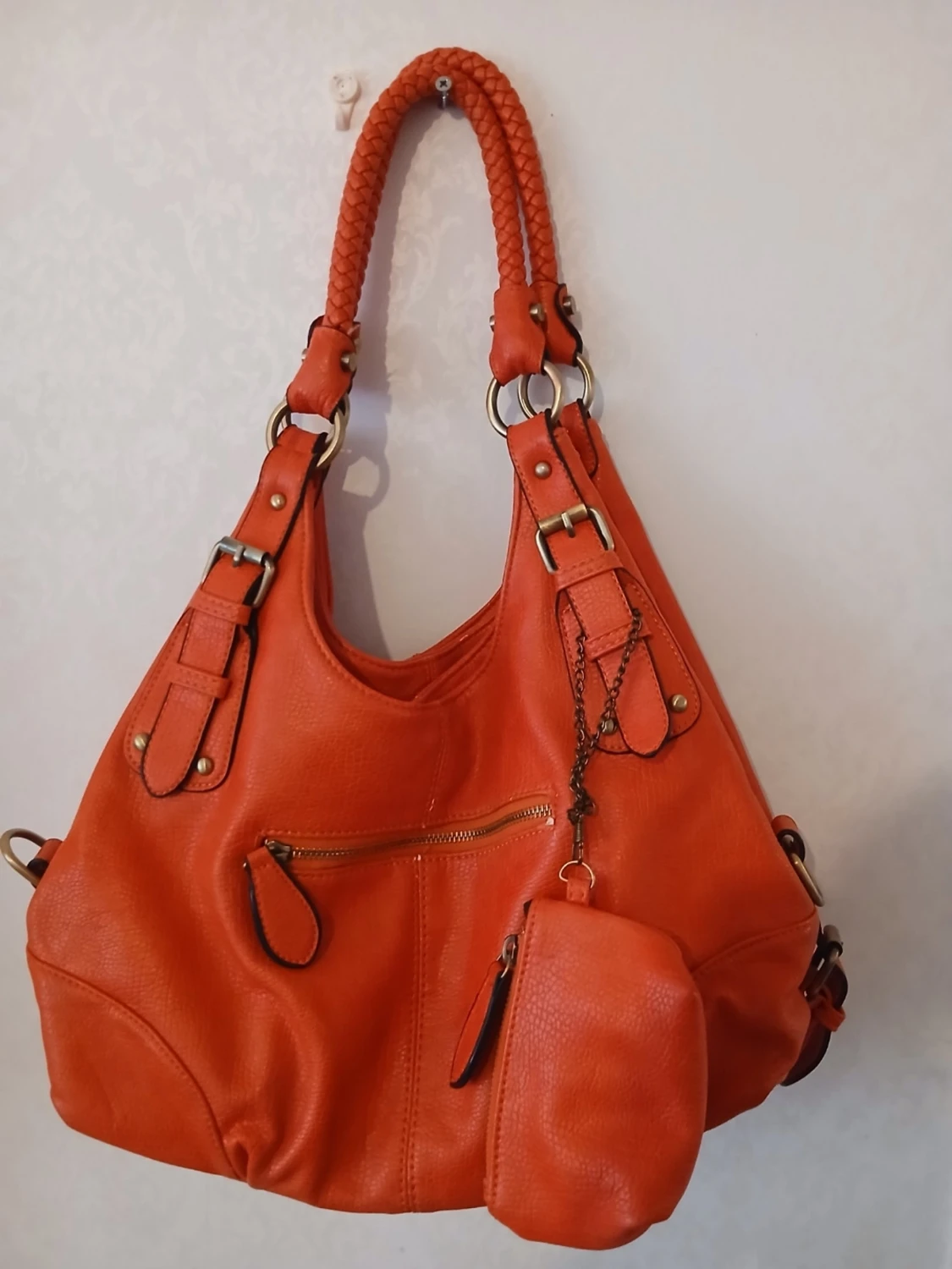 Orange handväska med flätade handtag - 1