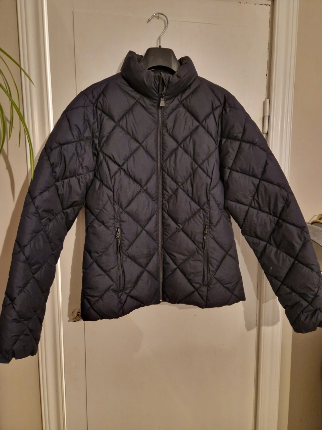 Marinblå jacka från McKinley