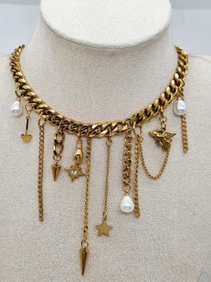 Snyggt handgjort halsband  - Snyggt handgjort halsband.  Material-rostfritt stål.  Kedjetjocklek-8mm 