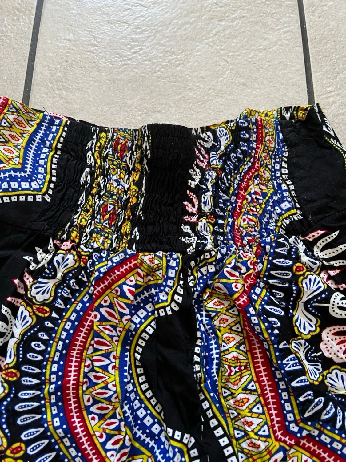 Färgglada vida byxor med mönster storlek S/M - 3