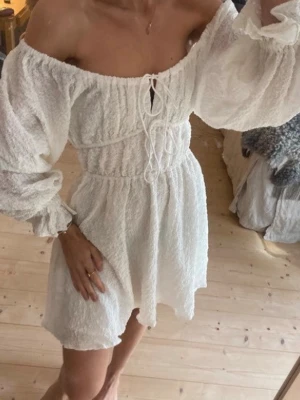 Studentklänning  - SÅÅ snygg