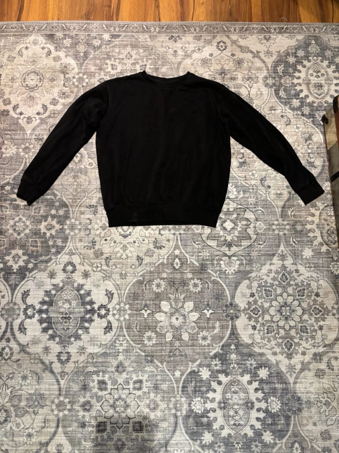 Svart basic sweatshirt