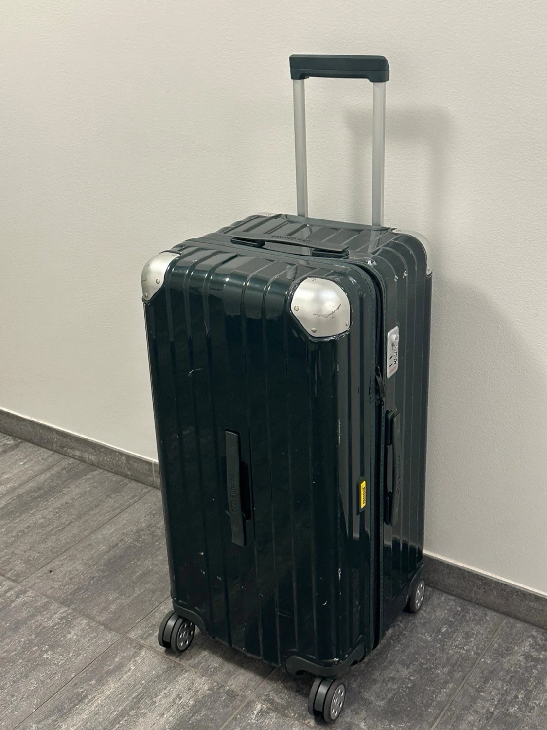 OCCA Resväska Trunk i mörkgrön - 2