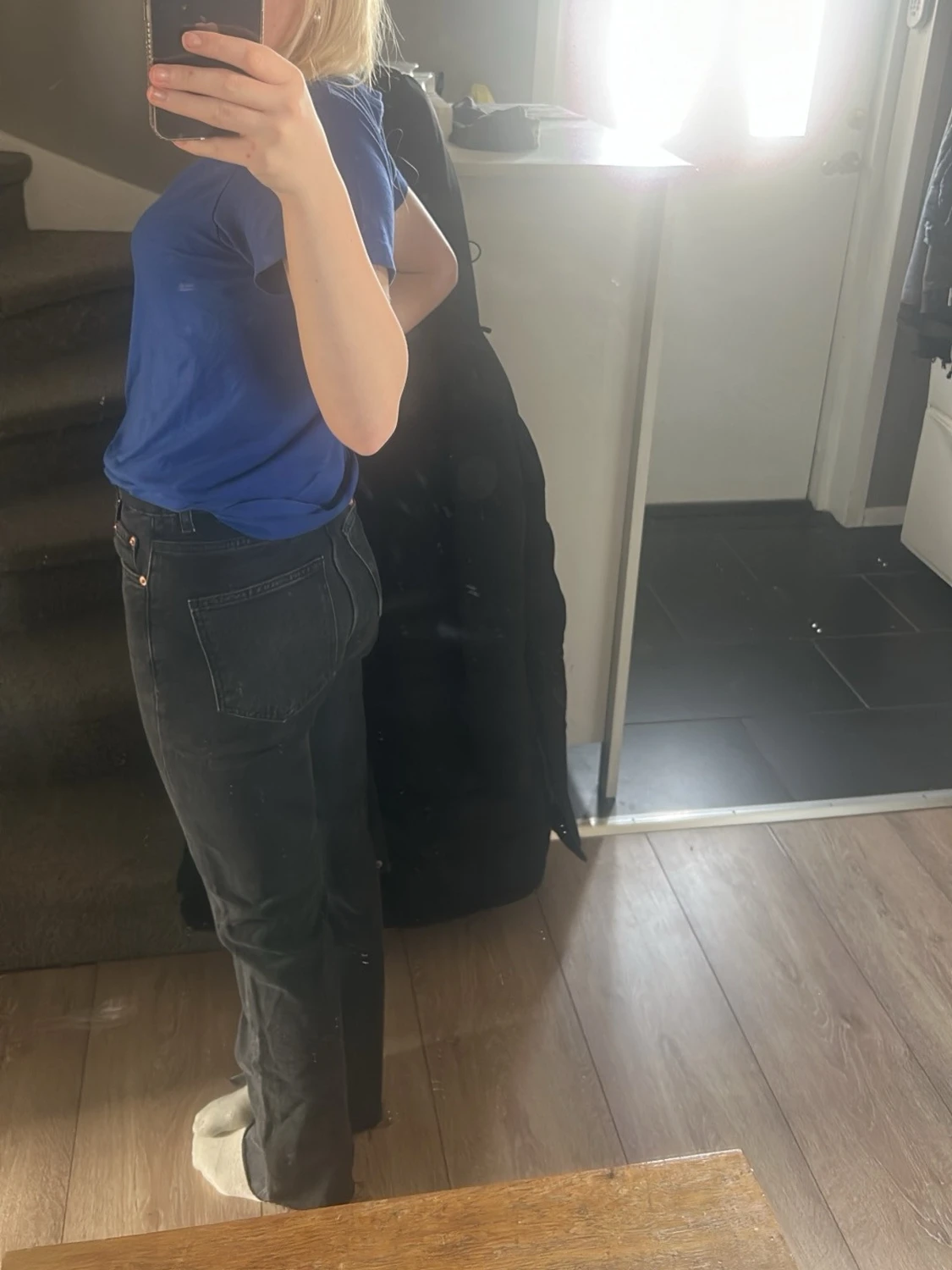 Svarta raka jeans med hög midja - 1