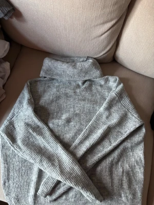 Stickad tröja - Stickad tröja från vila bra skick i xs