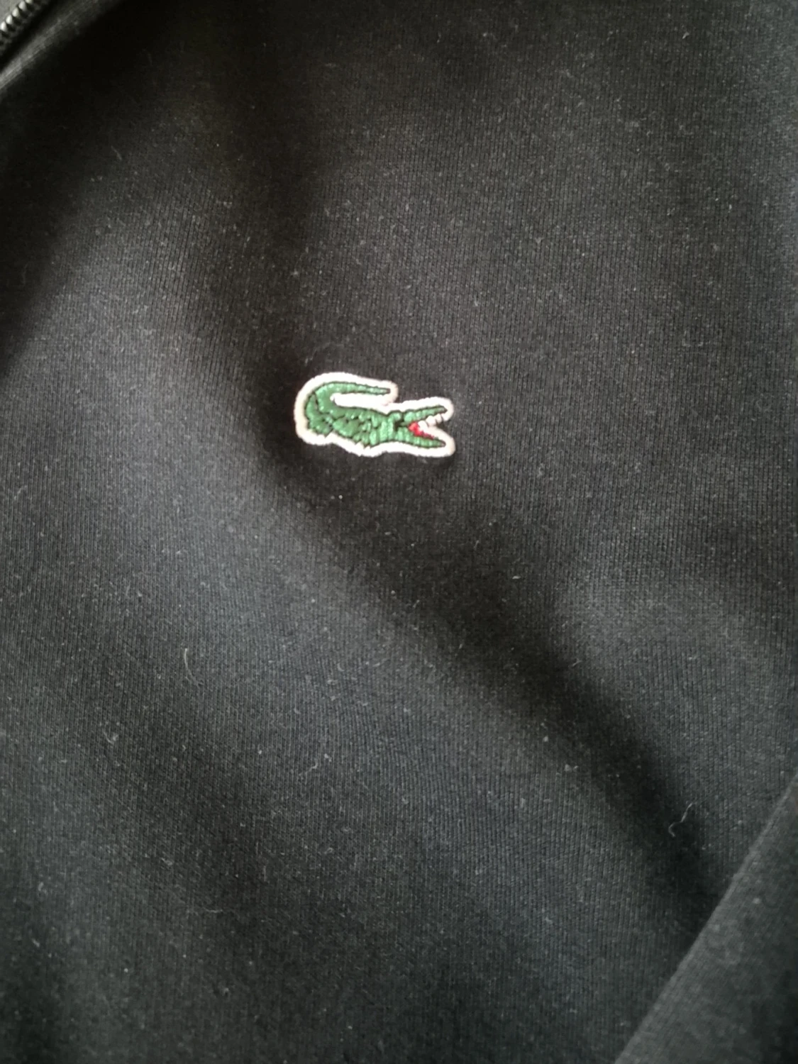 Svart zip hoodie från Lacoste - 3
