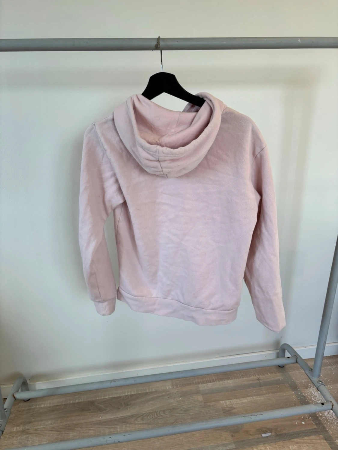 Ljusrosa hoodie från Adidas - 1