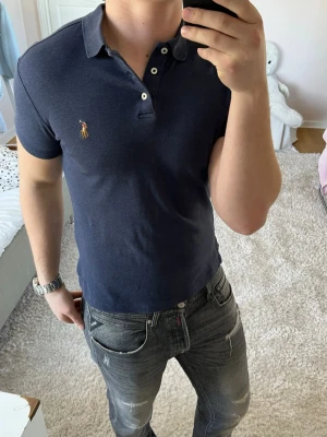 Ralph Lauren piké  - Ralph Lauren | Mycket bra skick | Size - S | Pris 449 | Hör av dig vid minsta fråga eller fundering📩