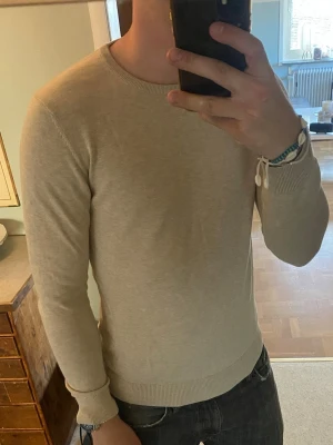 Finnstickad tröja - Finnstickad tröja från bläck i bra skick storlek S modellen är ca 182🙌