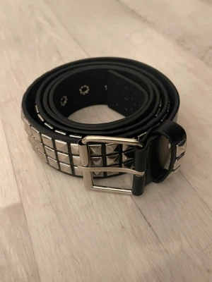 Nitbälte  - Helt nytt kommer ej till användning 