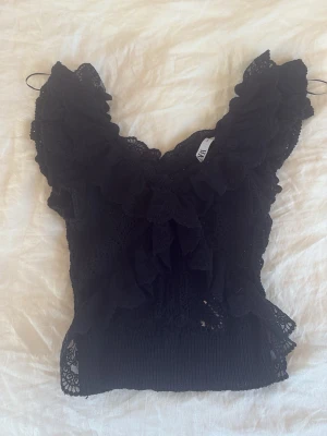 zara topp - svart superfin spets topp från zara 