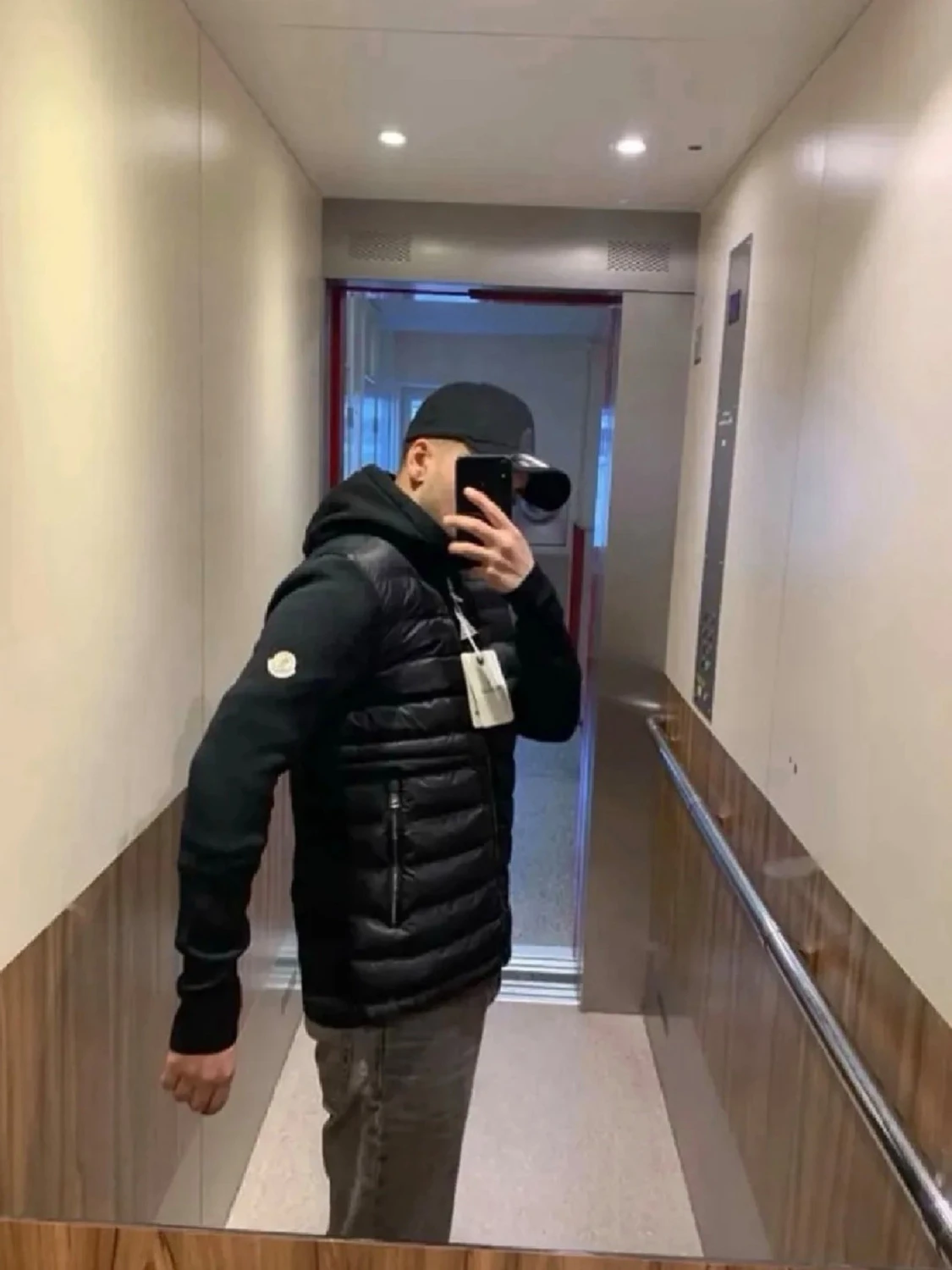 Moncler Cardigan - 3