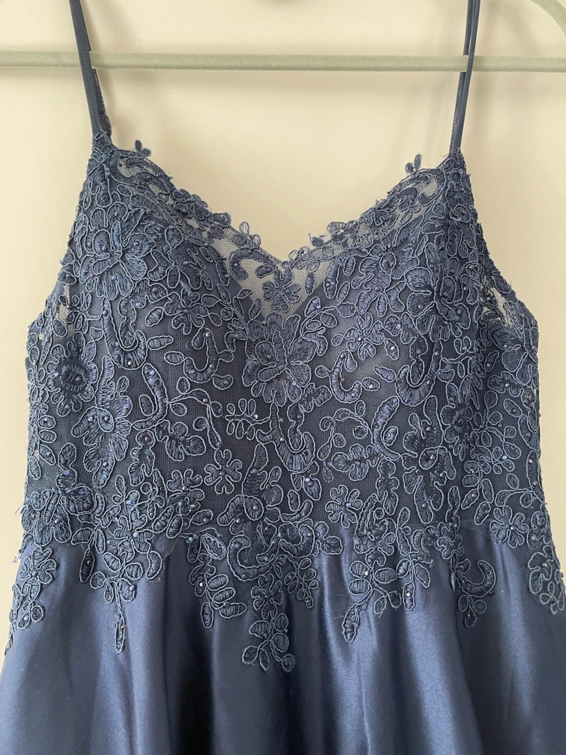 Marinblå långklänning med spets - 2