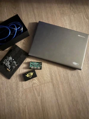 Dma  - 75t dma, aumbotdevice och laptop