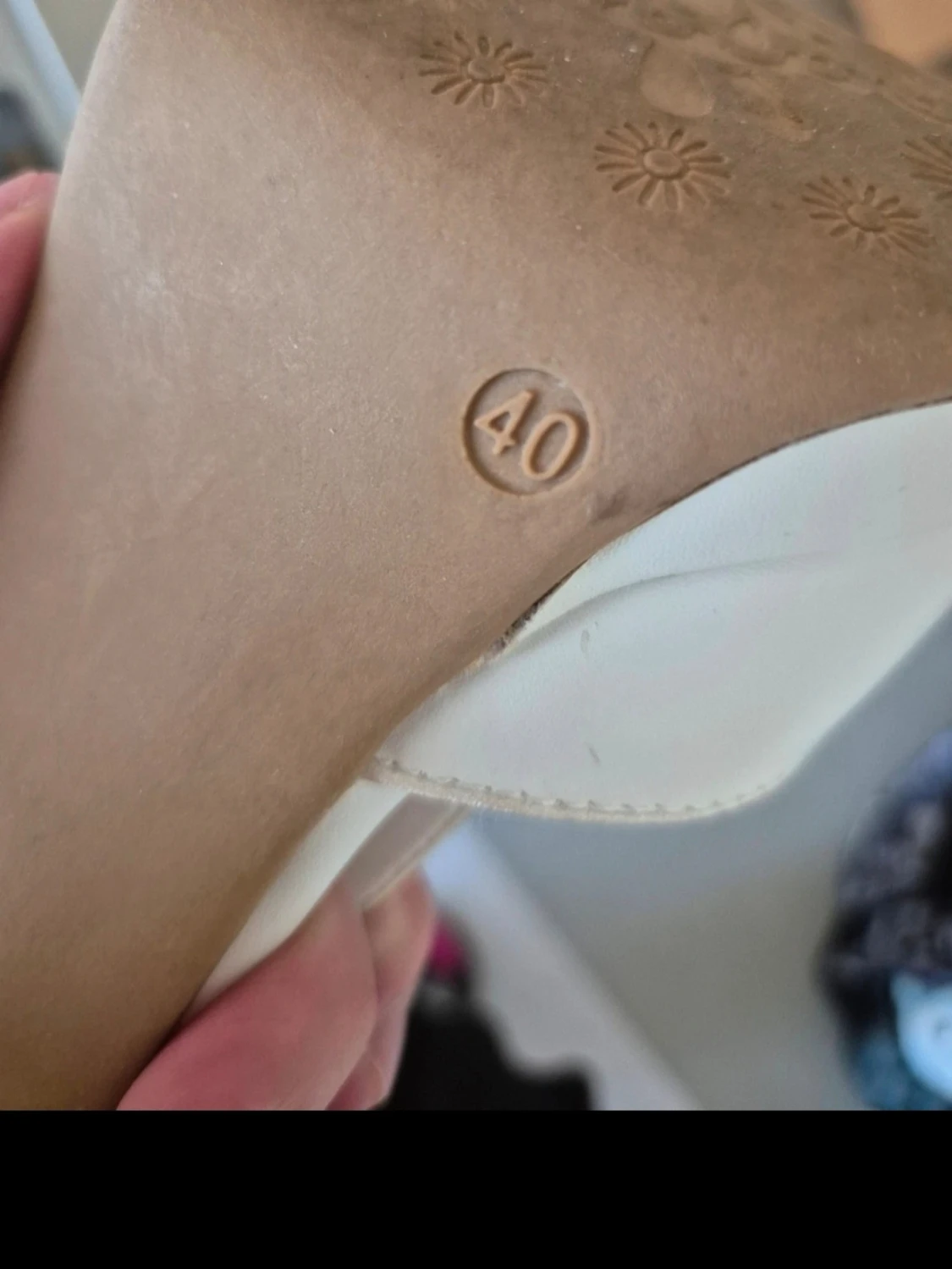 Vita pumps med klack från Catwalk - 2