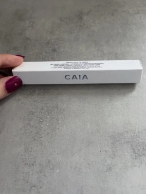 CAIA Perfect Pout Lip Primer - Säljer ett CAIA Perfect Pout Lip Primer helt oanvänd och oöppnad.