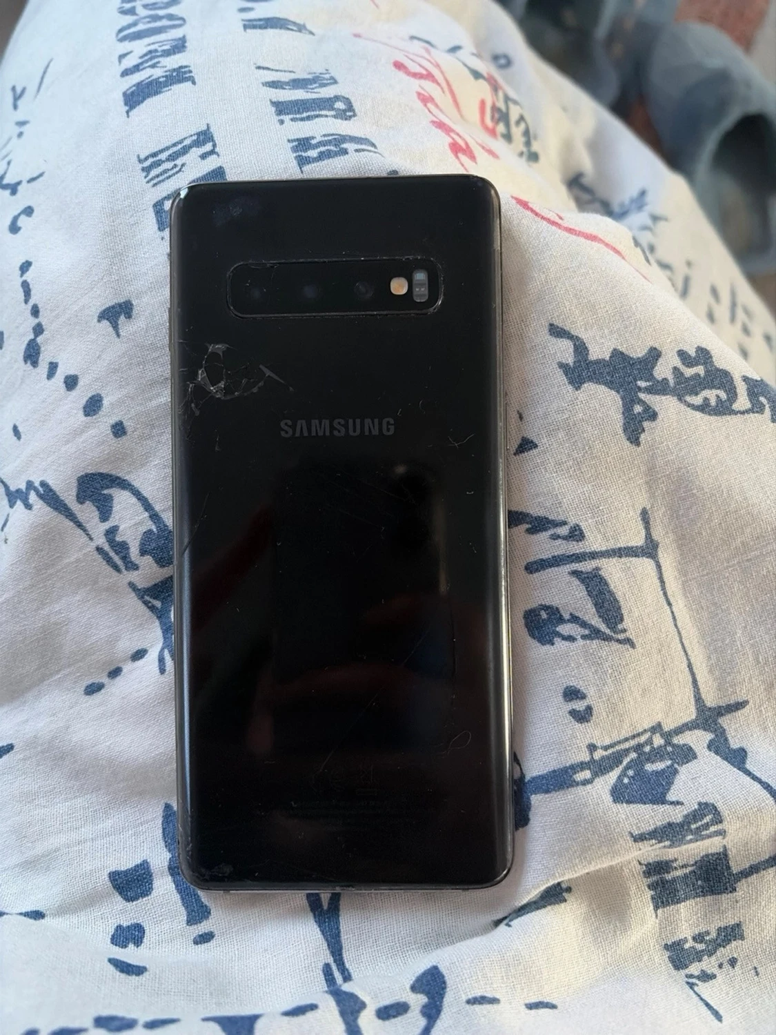 Samsung Galaxy S10 4G svart 128GB - 1