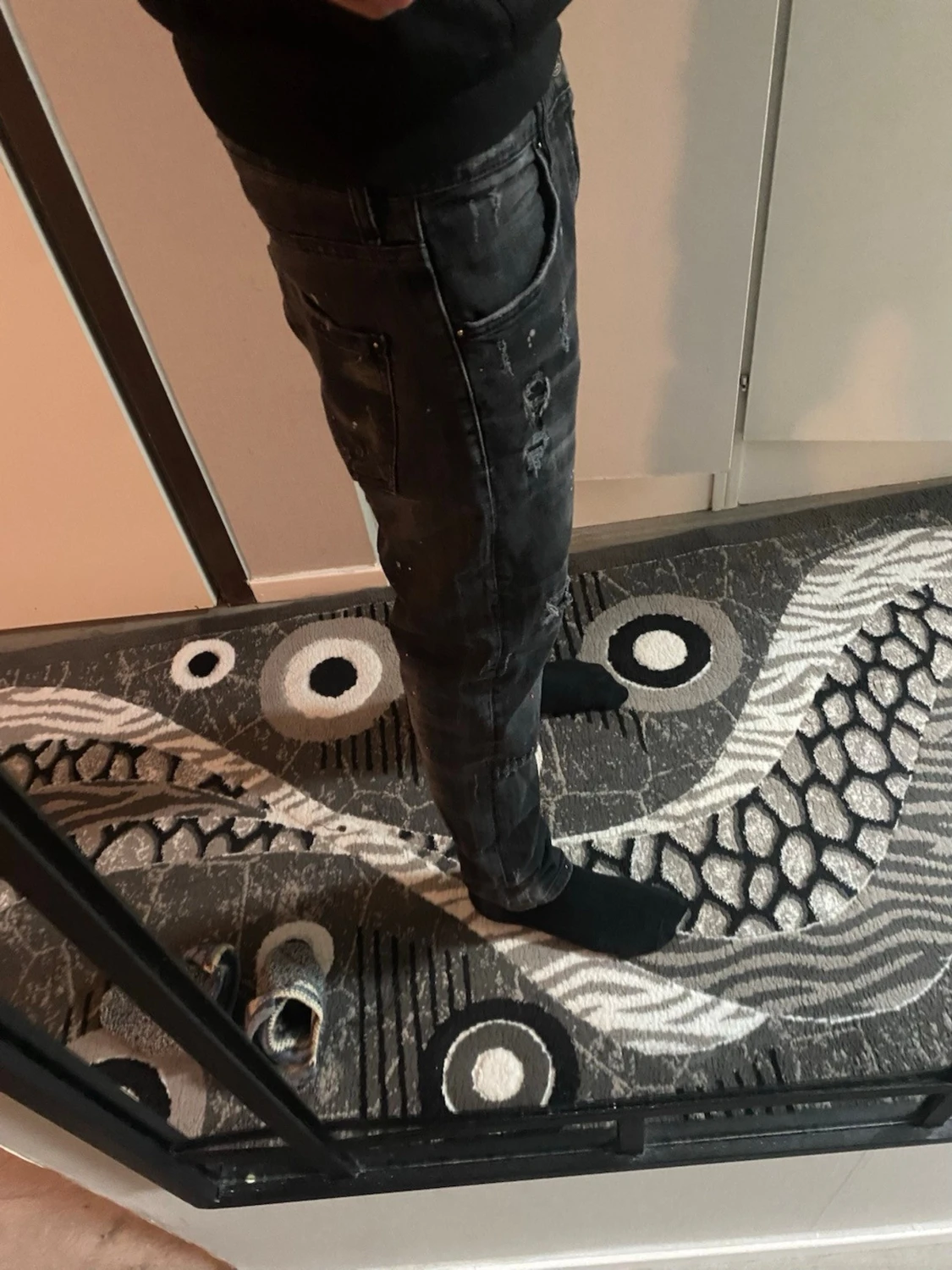 Svarta slitna skinny jeans