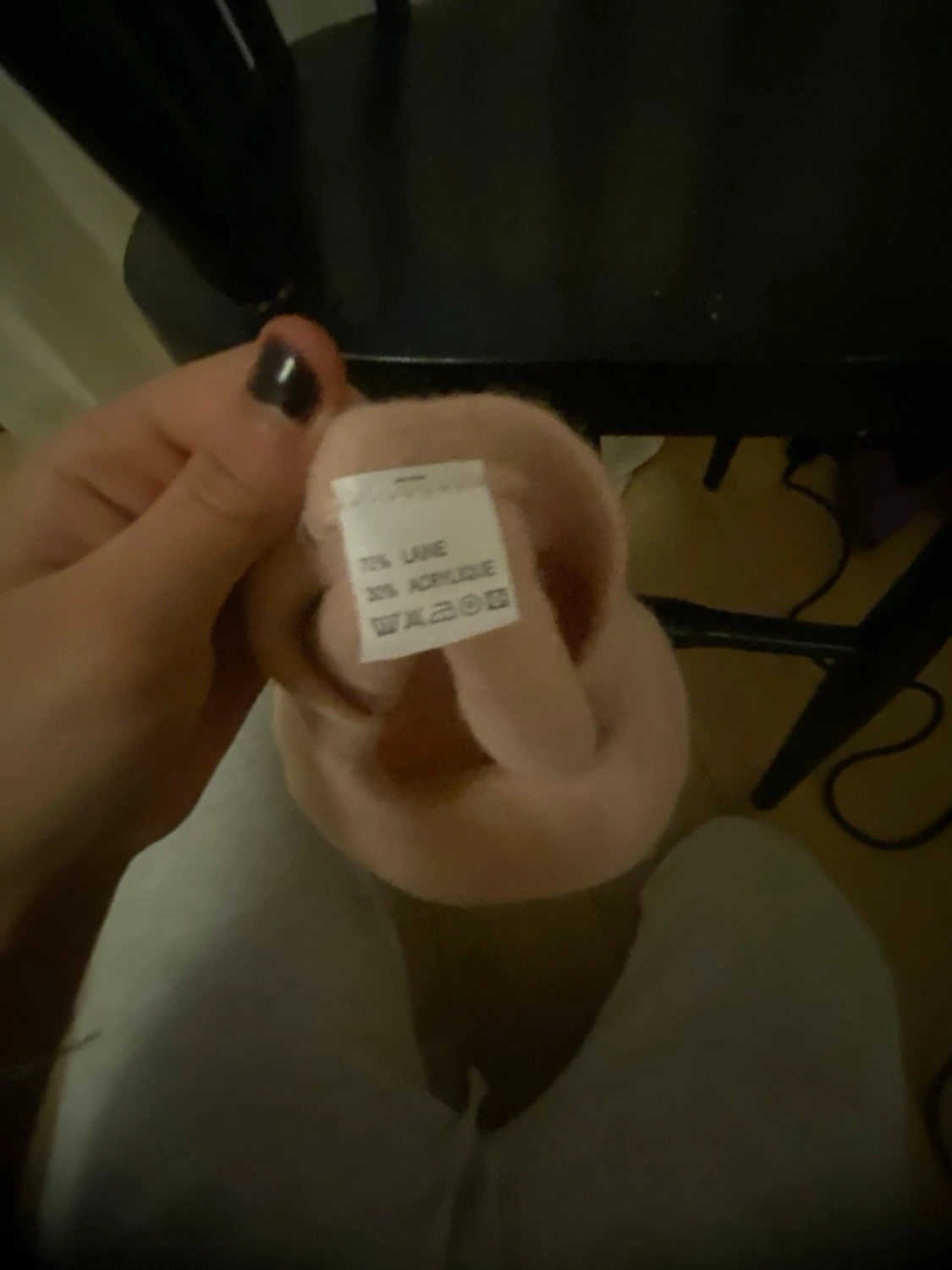 Ljusrosa basker i ull - 1