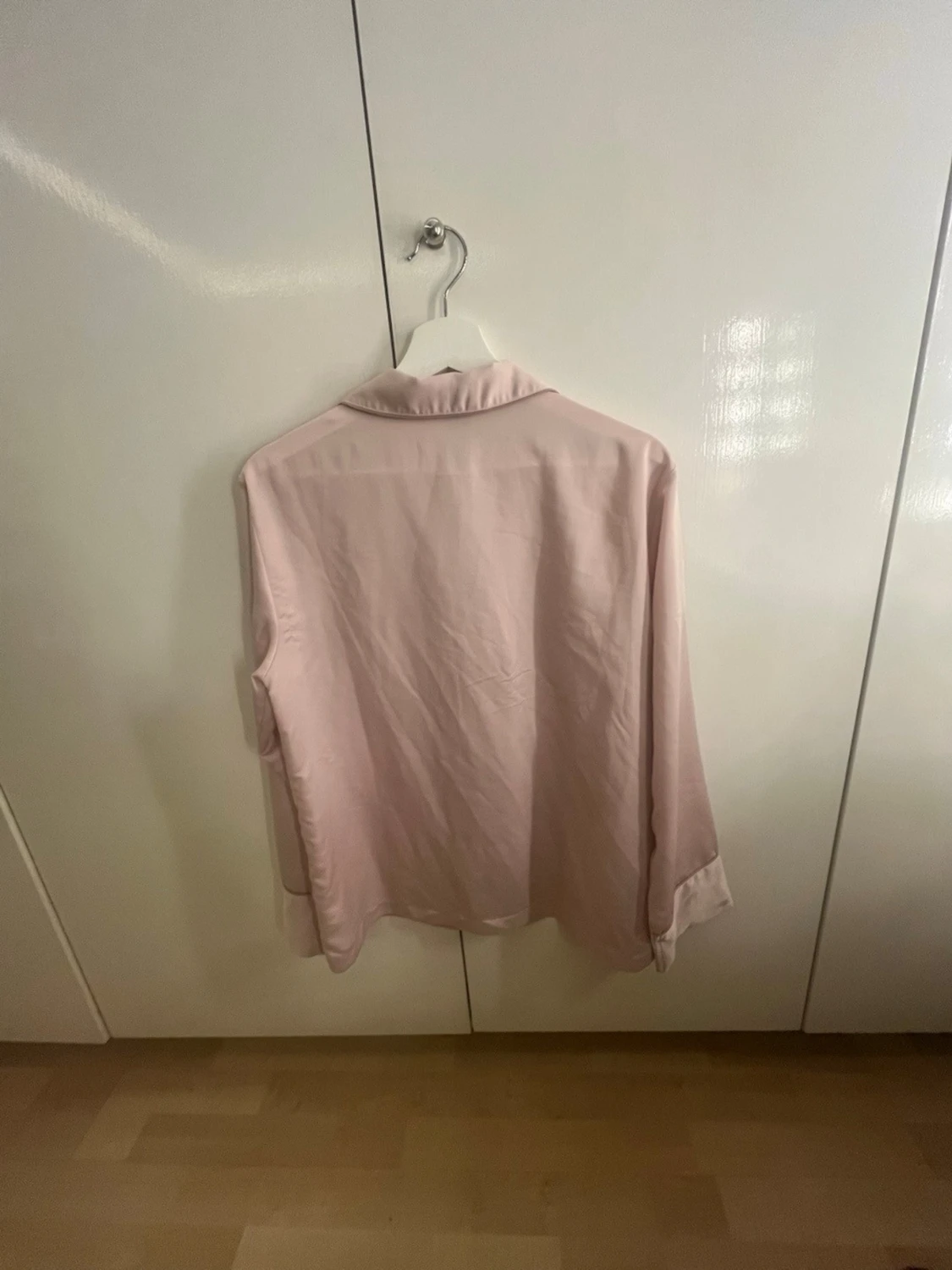 Ljusrosa pyjamaströja från H&M - 1