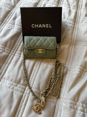 Grön mini väska - ‼️‼️ FASTA PRISER ‼️‼️