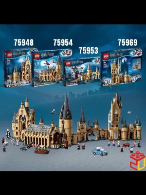 Stort LEGO Harry Potter Hogwarts slott samling med 30+ minifigurer - Säljer fyra LEGO Harry Potter-set: 75948, 75954, 75953 och 75969. Byggsatserna föreställer olika delar av Hogwarts slott med över 3500 bitar med massor av detaljer, 30+ minifigurer och ett fordon. Originalmanualer medföljer men kartonger saknas. Alla det är isärplockade i och noggrant kontrollerade i numrerade påsar utifrån instruktions manualerna. Då det rör sig om flera tusen små bitar reserverar jag mig från att någon enstaka bit missats, vilket är osannolikt. Seten säljs inte längre i butik.