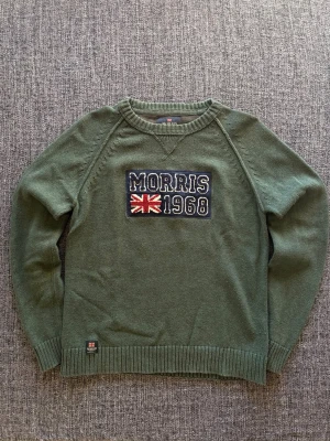 Morris tröja  - Säljer nu denna tröja ifrån “Morris” Storlek S | Sällsynt modell | Perfekt nu till våren | Stilren och snygg passform | Frågor eller funderingar? Meddela direkt 😊 Kan även gå ner i pris vid snabb affär! Fraktas inom 24h 📦