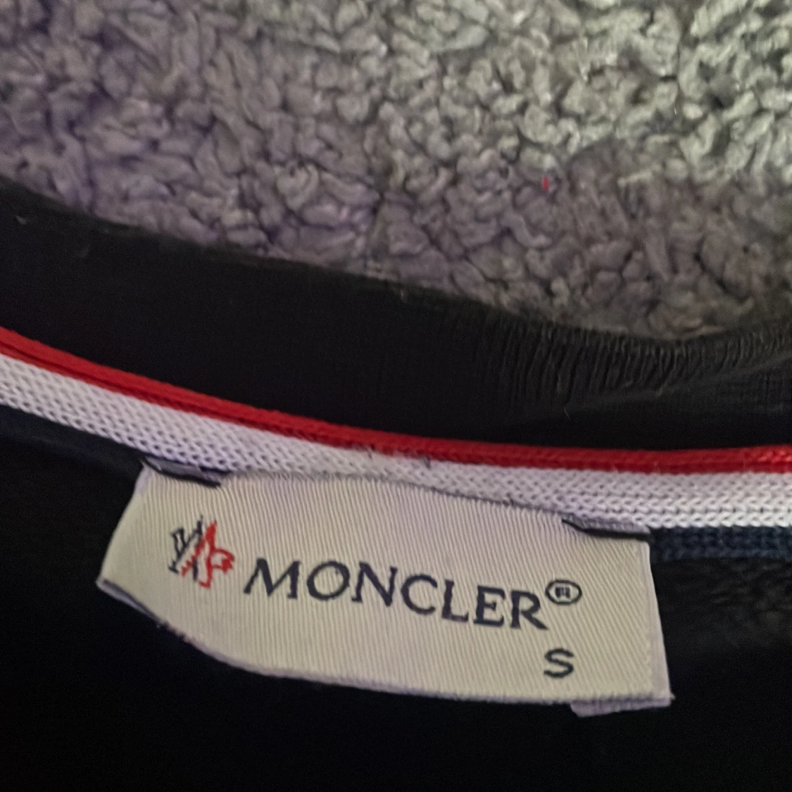 Svart Moncler sweatshirt i storlek S - 2