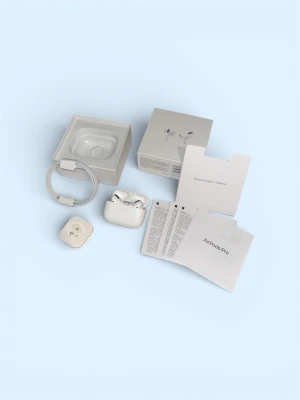 AirPods Pro - Säljer sprillans nya AirPods Pro till ett lågt pris 💸🔥 De har inte använts och är i toppskick ✨ Skickas med originalförpackning, laddkabel och alla medföljande örontoppar 📦🎧 Brusreducering finns 🔇👌 Garanti gäller till 22 november 2026 🗓️ Digitalt kvitto finns sparat i mejlen från köpet 📩  Kan skicka fler bilder om det behövs 📸 Pris kan diskuteras 🤝 Är aktiv och svarar snabbt ⚡💬