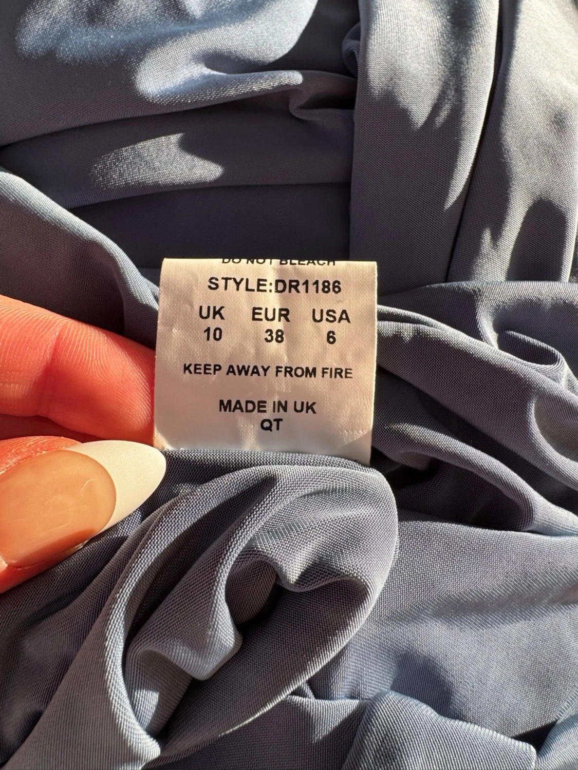 Blå långklänning med vacker drapering - 2